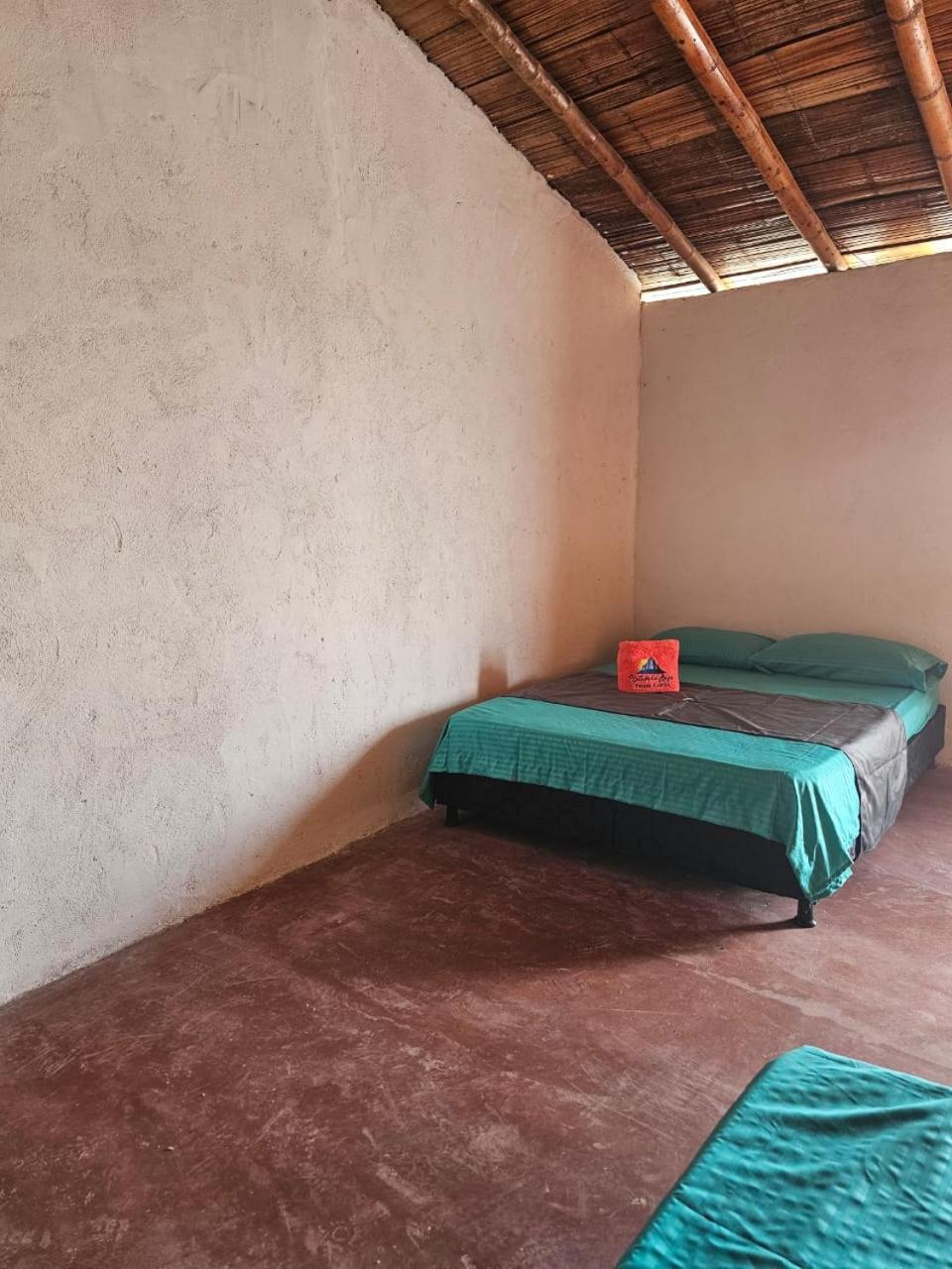 Estadero Los Hoyos Villavieja Exterior photo